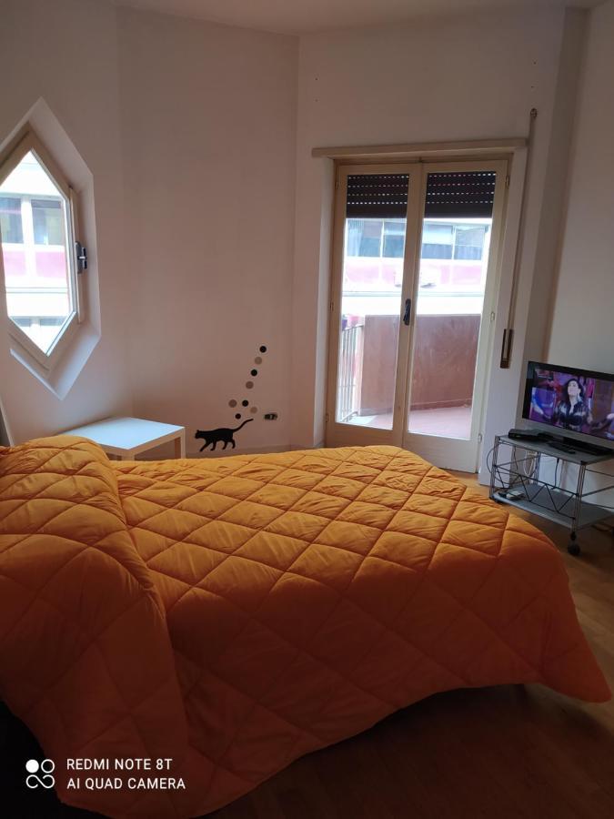 Marco'S House Apartment โรม ภายนอก รูปภาพ