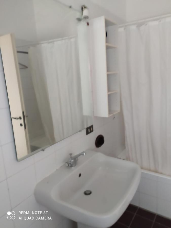 Marco'S House Apartment โรม ภายนอก รูปภาพ
